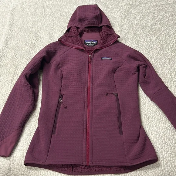 Patagonia / Women’s Jacket / Size: XS - Picture 1 of 8